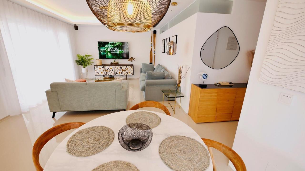 רוחאלס Fortuna Penthouse With Roof Terrace, Ac And Pool מראה חיצוני תמונה