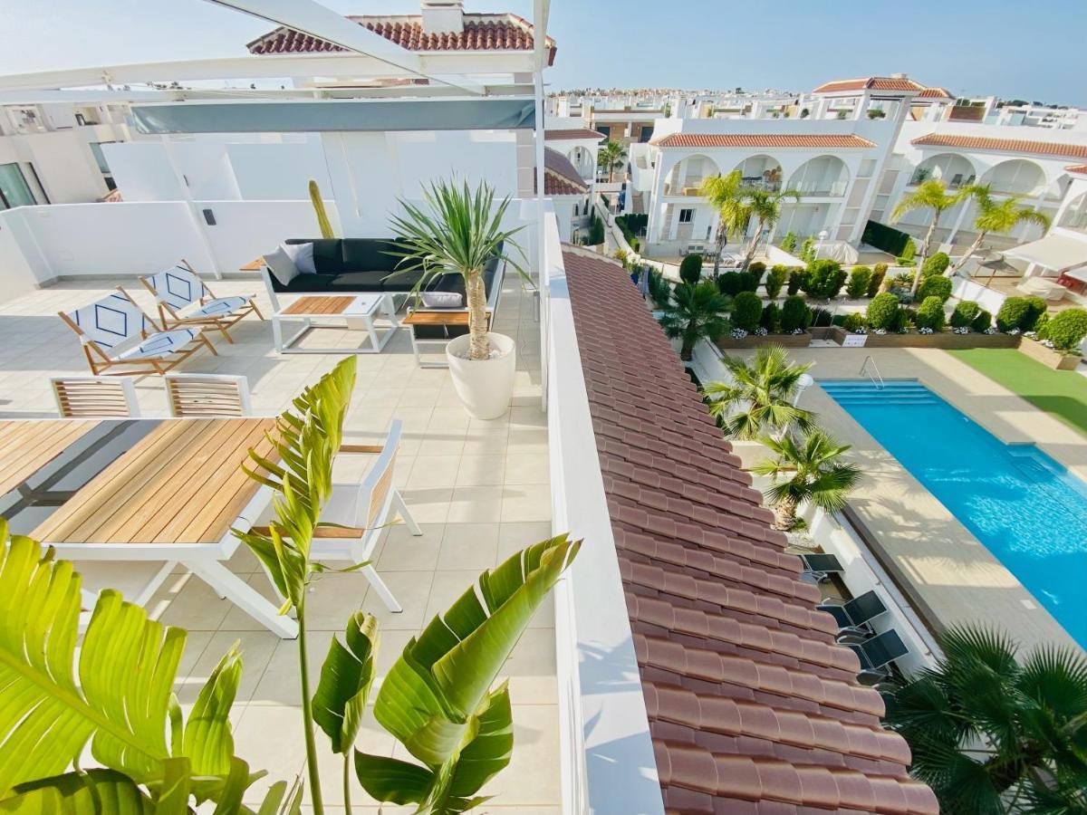רוחאלס Fortuna Penthouse With Roof Terrace, Ac And Pool מראה חיצוני תמונה