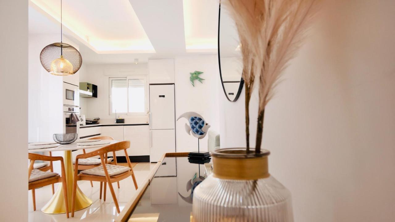 רוחאלס Fortuna Penthouse With Roof Terrace, Ac And Pool מראה חיצוני תמונה