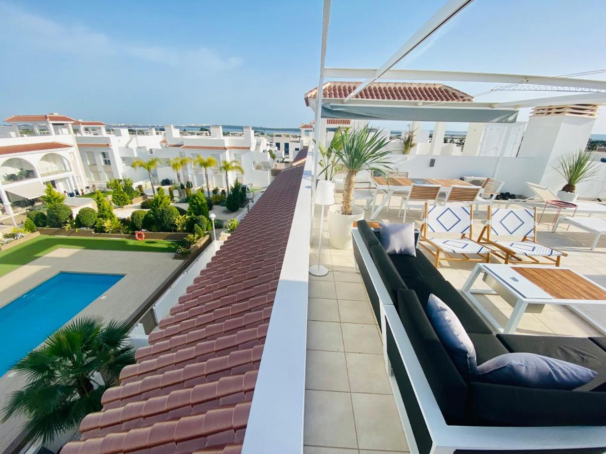 רוחאלס Fortuna Penthouse With Roof Terrace, Ac And Pool מראה חיצוני תמונה