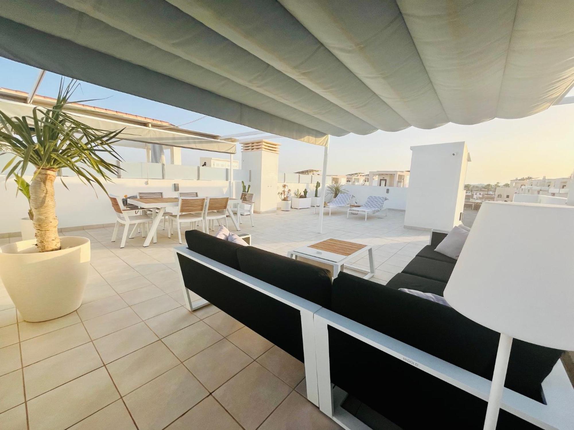 רוחאלס Fortuna Penthouse With Roof Terrace, Ac And Pool מראה חיצוני תמונה